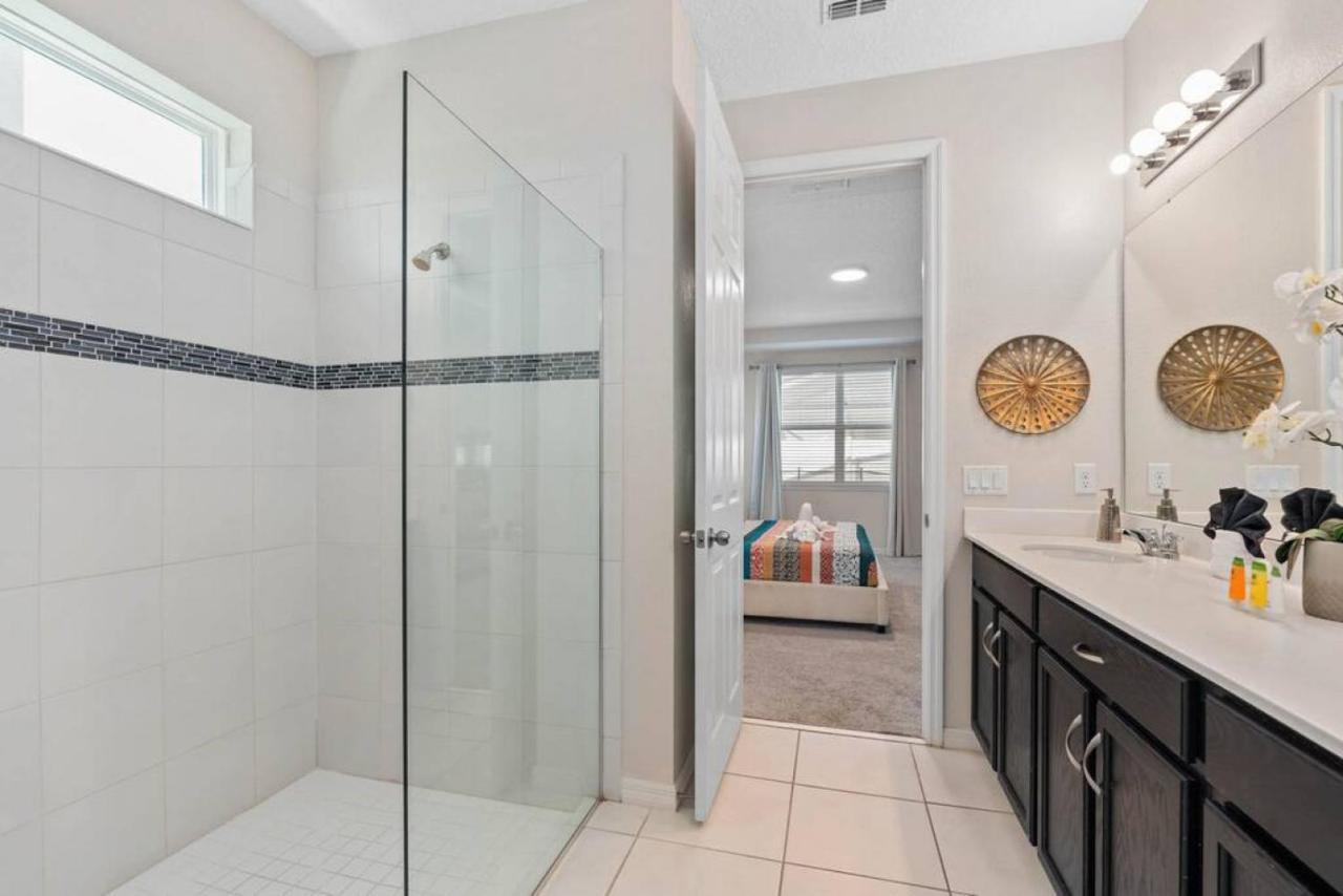 Modern Solara Villa With Pool, 7Bd Kissimmee Exteriör bild