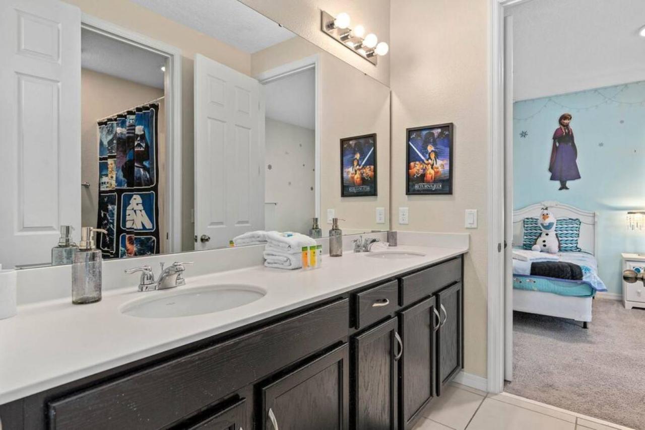 Modern Solara Villa With Pool, 7Bd Kissimmee Exteriör bild