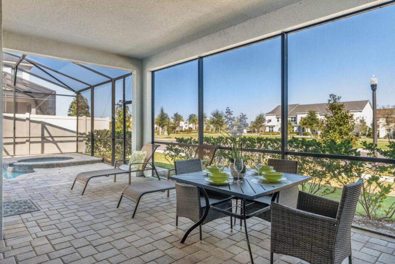 Modern Solara Villa With Pool, 7Bd Kissimmee Exteriör bild